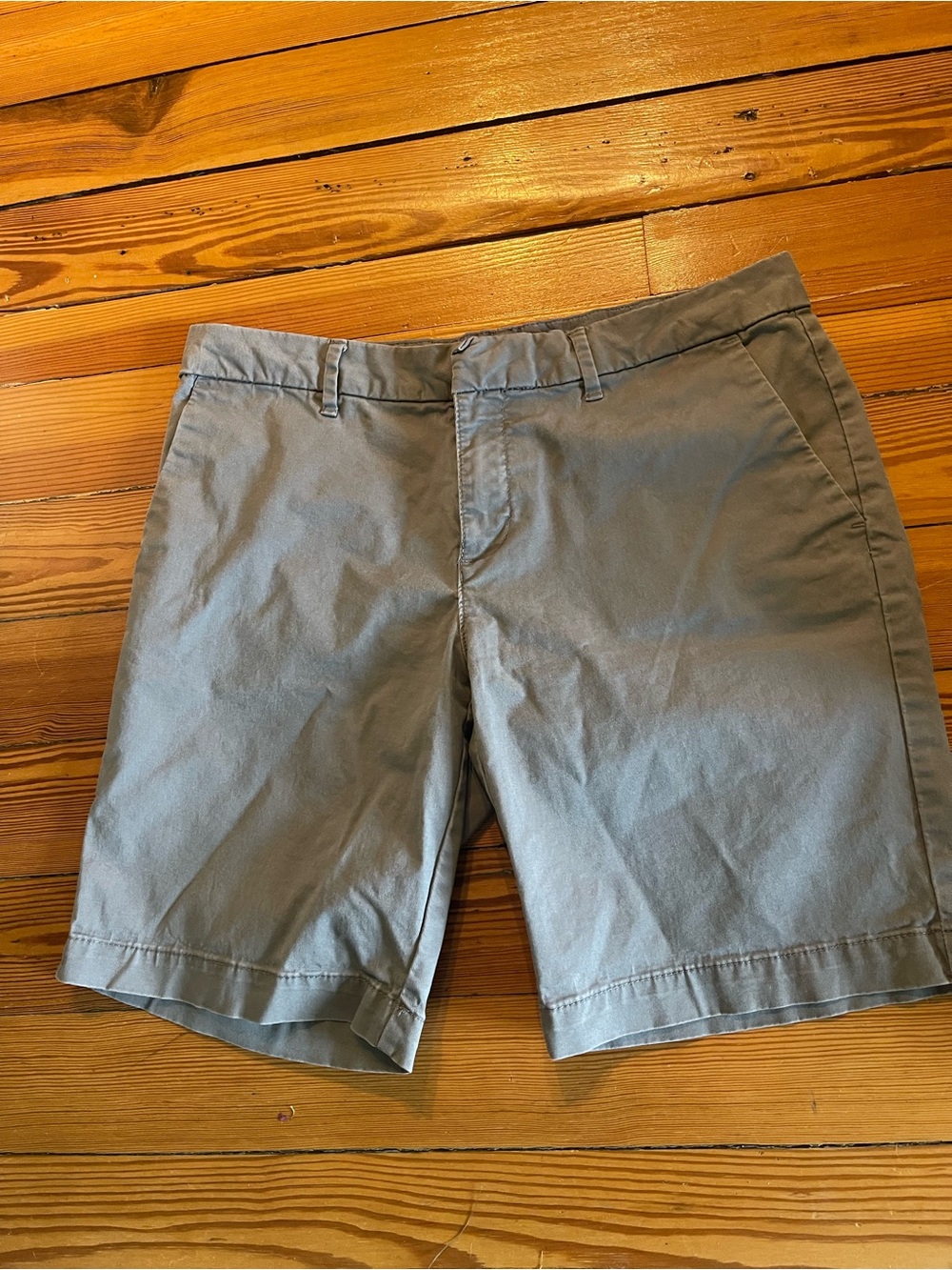 Tommy Hilfiger Gray mostly Cotton Bermuda Shorts size 6